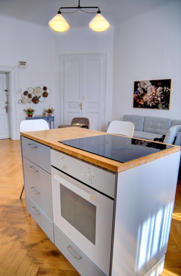 2 Camere, Ultracentral, Calea Victoriei Appartamento